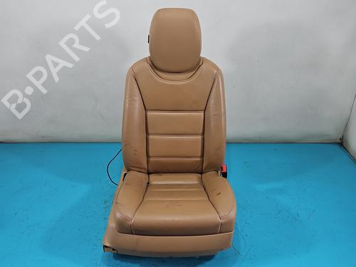 Used Right front seat Right front seat 38132227 38132227