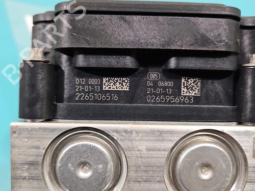 ABS pump RENAULT TWINGO III (BCM_, BCA_) Z.E: (BCA1) | BP38134450M43 - Image 9