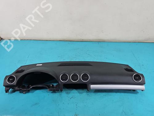 Used Dashboard Dashboard 37826107 37826107