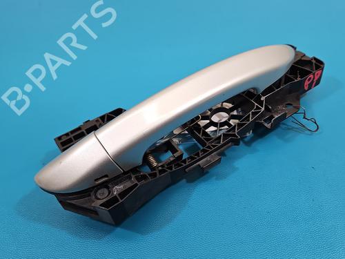 front-right-exterior-door-handle-vw-cc-b7-358-2011-2012-2013-2014-2015-2016-2017-37844828 main image