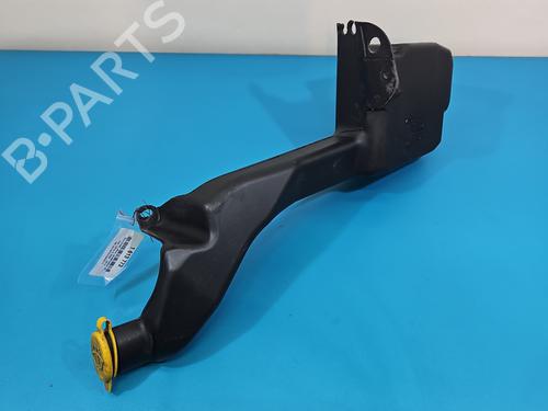Used Windscreen washer tank Windscreen washer tank 37860194 37860194