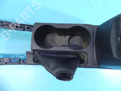 Armrest / Center console TOYOTA COROLLA Estate (_E21_) 1.8 VVTi Hybrid (ZWE219) | BP37888111I20 - Image 4