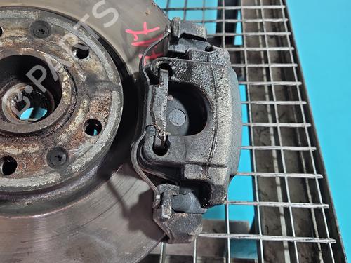 Used Right front brake caliper Right front brake caliper 37855419 37855419