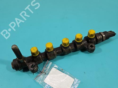 Used Injection rail Injection rail RENAULT MASTER II Van (FD) 2.5 dCi 100 (FD0U, FD0V, FD3U, FD3V, FD8U, FD8V) (99 hp) 37857154 37857154