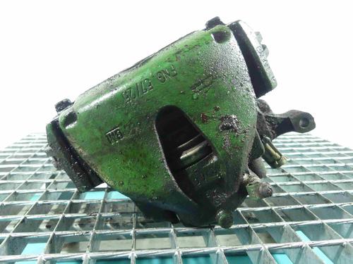 Used Right front brake caliper Right front brake caliper 37889759 37889759