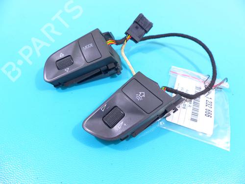 Used Steering wheel controls Steering wheel controls 37805686 37805686