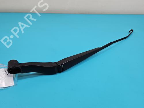 Used Front windshield wiper arm Front windshield wiper arm 38133938 38133938