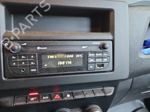 Used Radio Radio 38167896 38167896