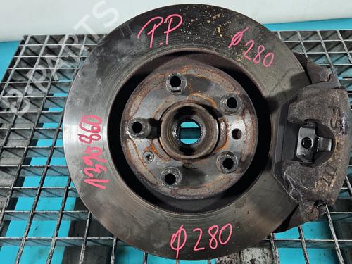 Used Right front steering knuckle Right front steering knuckle VW NEW BEETLE (9C1, 1C1) 2.0 (115 hp) 38119454 38119454