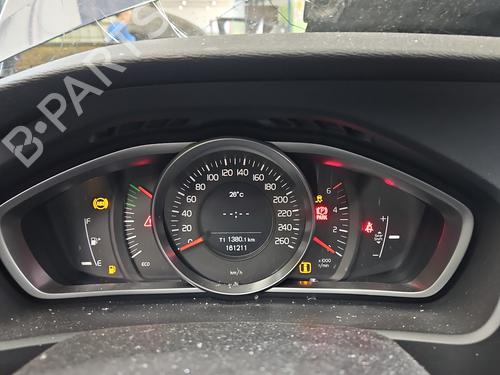 instrument-cluster-volvo-v40-hatchback-525-2012-2013-2014-2015-2016-2017-2018-2019-38135905 main image