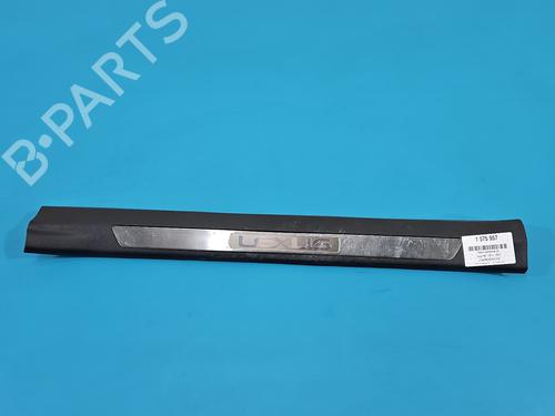 Used Right sideskirt Right sideskirt 37842462 37842462