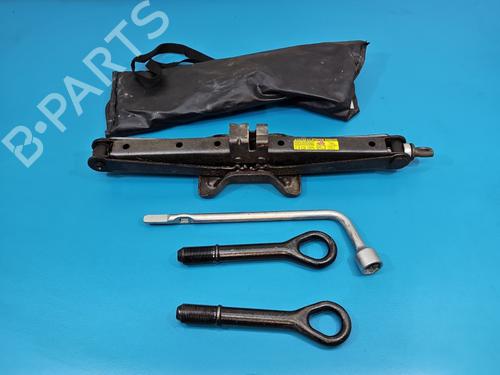 Used Jack Kit Jack Kit TOYOTA RAV 4 IV (_A4_) 2.0 4WD (ZSA44_) (151 hp) 39648415 39648415