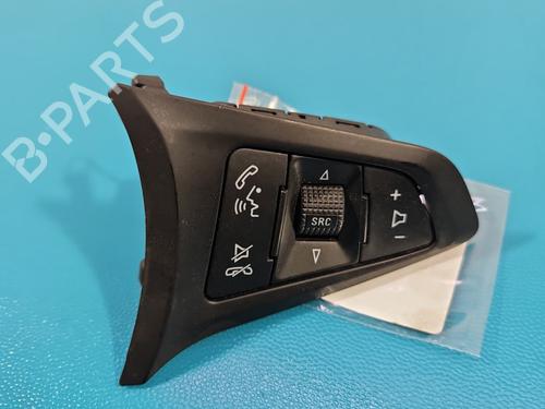 Used Steering wheel controls Steering wheel controls OPEL ASTRA K Sports Tourer (B16) 1.2 Turbo (35) (131 hp) 39720348 39720348