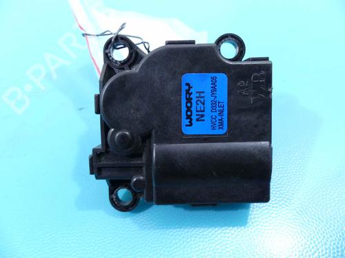 Heater blower motor KIA CARENS IV 1.7 CRDi | BP37885634M62 - Image 2