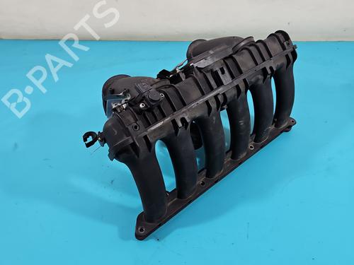 Used Intake manifold Intake manifold 38117582 38117582