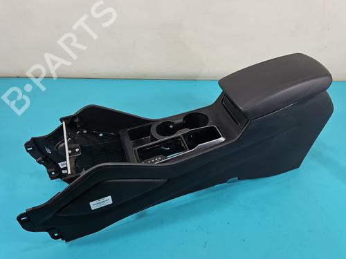 Used Armrest / Center console Armrest / Center console 37818718 37818718