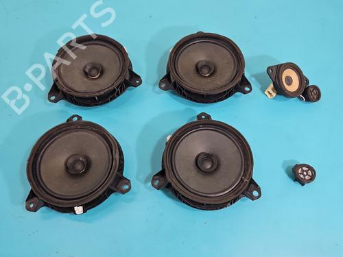 Used Speaker Speaker TOYOTA COROLLA Saloon (_E21_) 1.8 VVTi Hybrid (ZWE211) (122 hp) 37820914 37820914