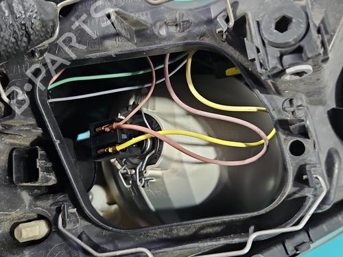 Right headlight RENAULT MEGANE III Hatchback (BZ0/1_, B3_) 1.5 dCi | BP37832387C29 - Image 12