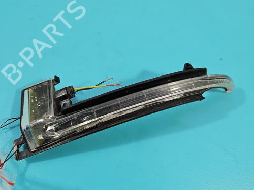 left-front-indicator-audi-a4-b8-8k2-2007-2008-2009-2010-2011-2012-2013-2014-2015-2016-2017-37815074 main image