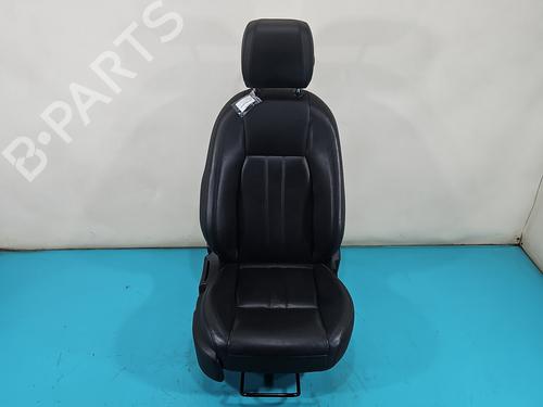 sde-hjre-fortil-land-rover-discovery-sport-l550-2014-38136230 main image
