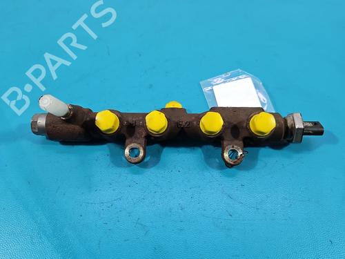 Used Injection rail Injection rail PEUGEOT 5008 II (MC_, MJ_, MR_, M4_) 1.5 BlueHDi 130 (MCYHZJ, MCYHZR, MCYHZX) (131 hp) 40078719 40078719
