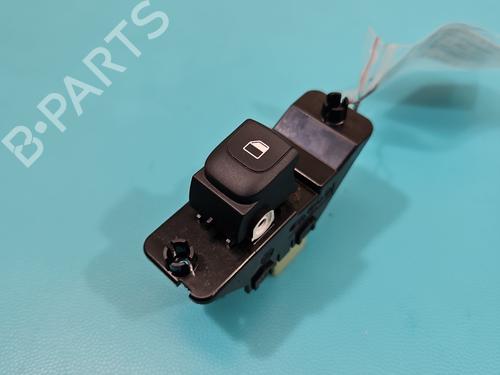 Kombi Kontakt / Stilkkontakt Kombi Kontakt / Stilkkontakt 38144585 38144585