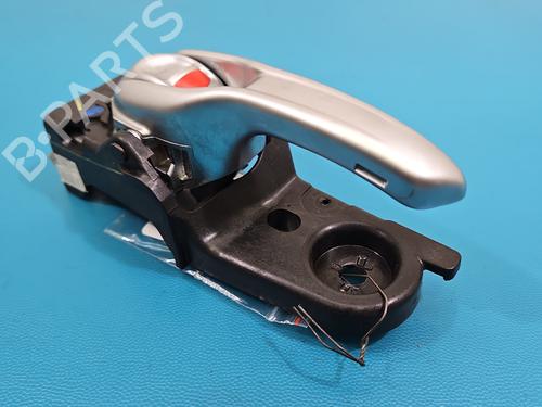Used Front left interior door handle Front left interior door handle 37833753 37833753