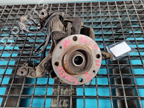 Used Left front steering knuckle Left front steering knuckle CITROËN C3 III (SX) 1.2 VTi 82 (82 hp) 40256569 40256569