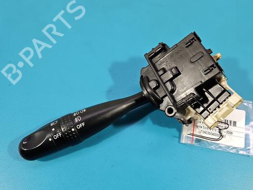 Comutador piscas / escovas Comutador piscas / escovas TOYOTA COROLLA (_E12_) 1.4 D (NDE120_, NDE120R) (90 hp) 39749341 39749341
