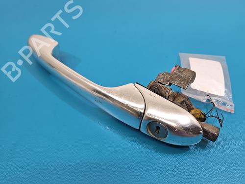 front-left-exterior-door-handle-alfa-romeo-147-937_-2000-2001-2002-2003-2004-2005-2006-2007-2008-2009-2010-37833025 main image