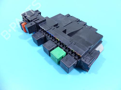 Used Fuse box Fuse box 37893330 37893330