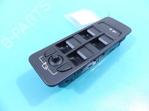 switch-land-rover-discovery-sport-l550-2014-37886559 main image