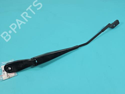 Used Front windshield wiper arm Front windshield wiper arm 37840211 37840211
