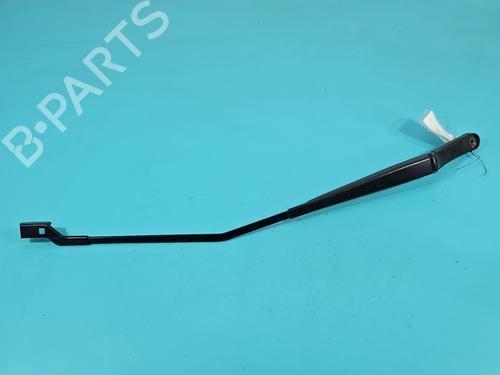 Used Front windshield wiper arm Front windshield wiper arm 37827847 37827847