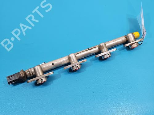 Used Injection rail Injection rail 37857297 37857297