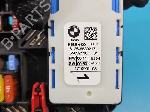 Fuse box BMW 5 (G30, F90) 520 d xDrive | BP37828755E1 - Image 3