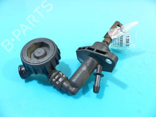 Used Clutch slave cylinder Clutch slave cylinder SUZUKI KIZASHI (FR) 2.4 (A6B424) (178 hp) 37883307 37883307