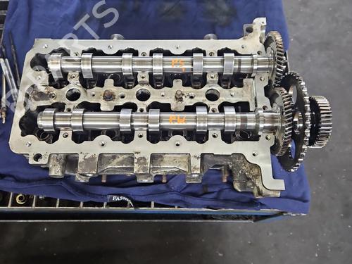 Used Cylinder head Cylinder head JEEP GRAND CHEROKEE IV (WK, WK2) 3.0 CRD V6 4x4 (241 hp) 37820267 37820267