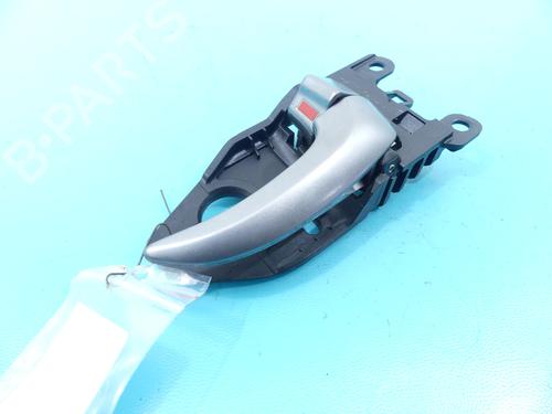 front-right-interior-door-handle-hyundai-elantra-v-saloon-md-ud-2010-2011-2012-2013-2014-2015-2016-2017-37877324 main image
