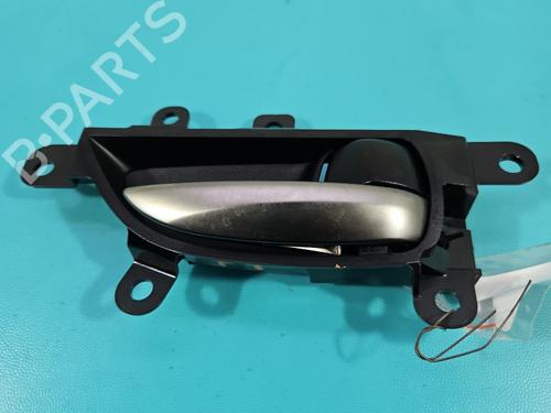 Used Rear right interior door handle Rear right interior door handle 37822131 37822131