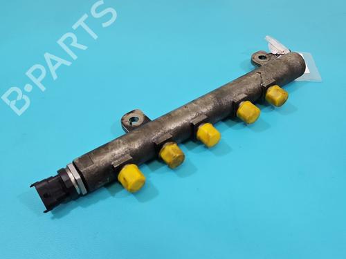 Used Injection rail Injection rail ALFA ROMEO 159 Sportwagon (939_) 1.9 JTDM 8V (939AXH1B, 939BXH1B) (115 hp) 40038301 40038301