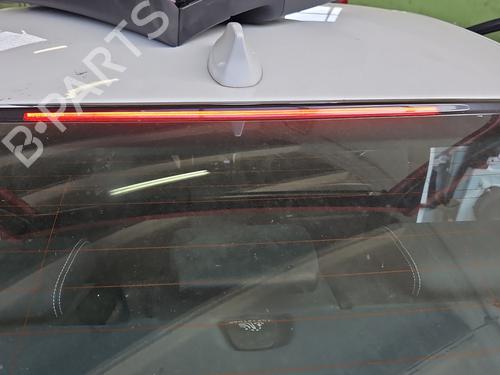 bremselys-jaguar-xe-x760-2015-37816003 main image