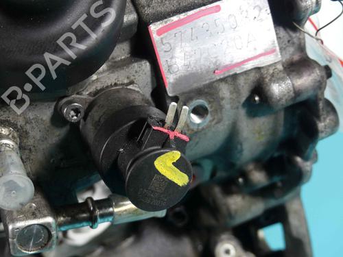 Injection pump BMW 2 Gran Tourer (F46) 218 d xDrive | BP37892856M78 - Image 4