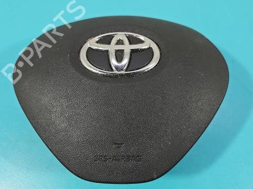 driver-airbag-toyota-aygo-_b4_-2014-37825116 main image