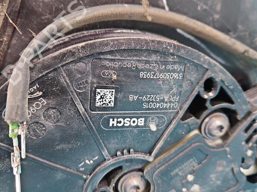 AdBlue-tank JAGUAR XE (X760) 2.0 D AWD | BP37816191M85 - Image 9