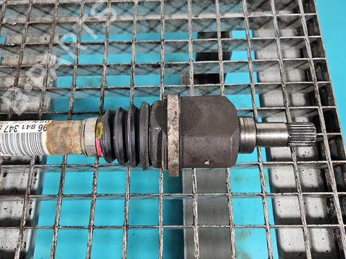 Left front driveshaft PEUGEOT 2008 I (CU_) 1.6 HDi | BP38117676M38 - Image 2