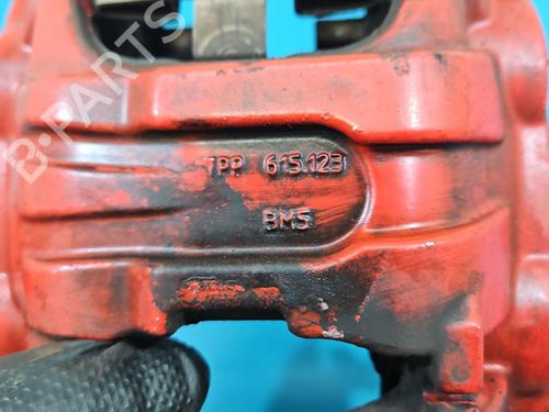 Left front brake caliper PORSCHE PANAMERA (970) 3.6 | BP39747714M105 - Image 4