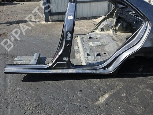 Used Left sideskirt Left sideskirt 38752056 38752056