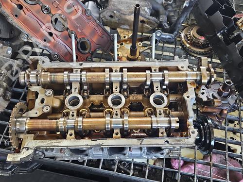 Used Cylinder head Cylinder head 38125615 38125615