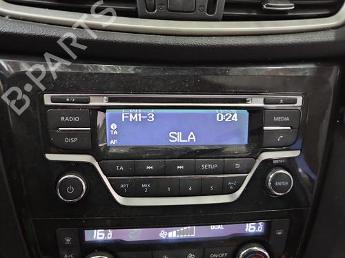 Used Radio Radio 38143398 38143398